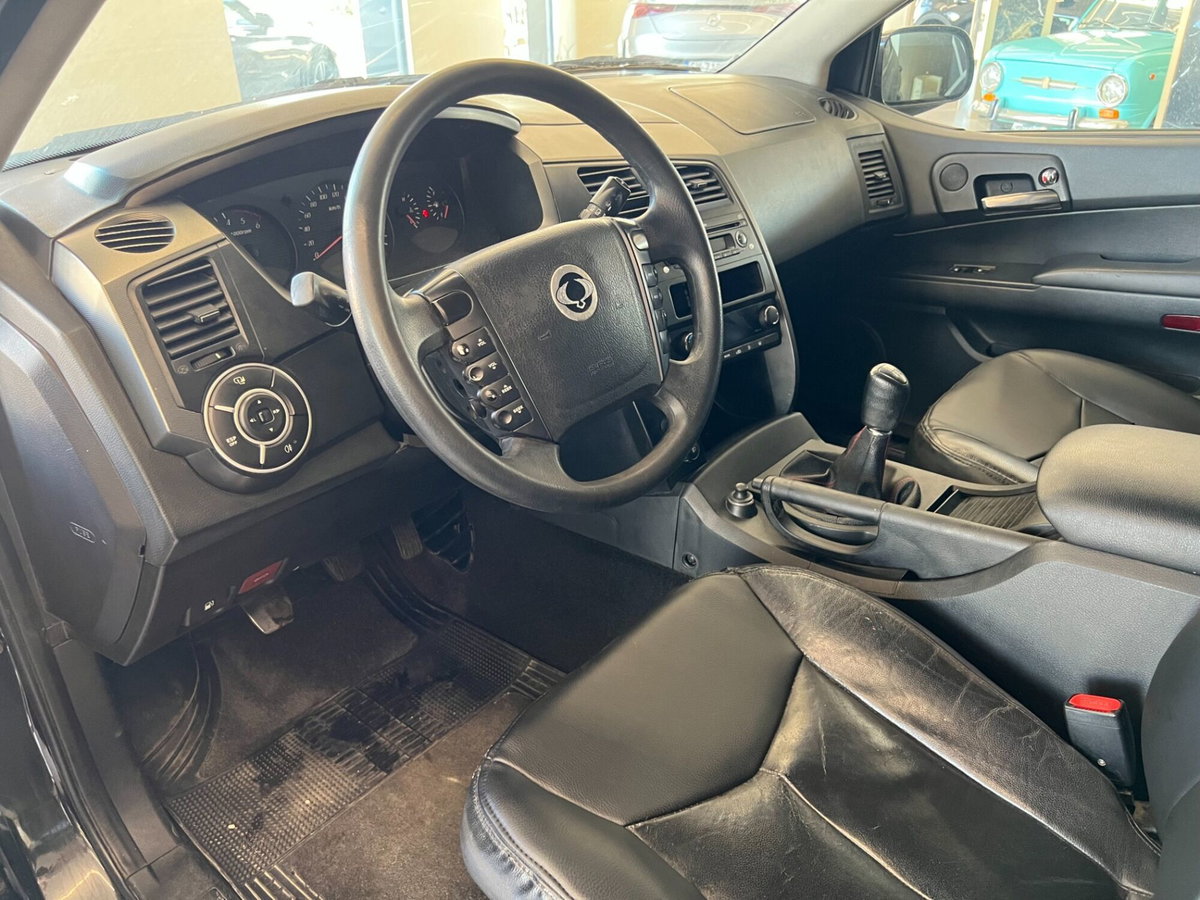 Ssangyong New Kyron 2.0 XVT 4WD Luxury (7)