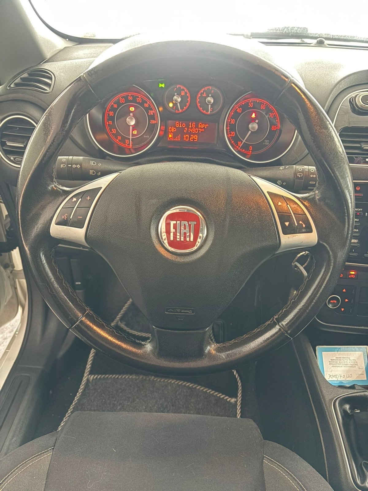 Fiat Punto 1.4 S&S 8V 3 porte Lounge (2)