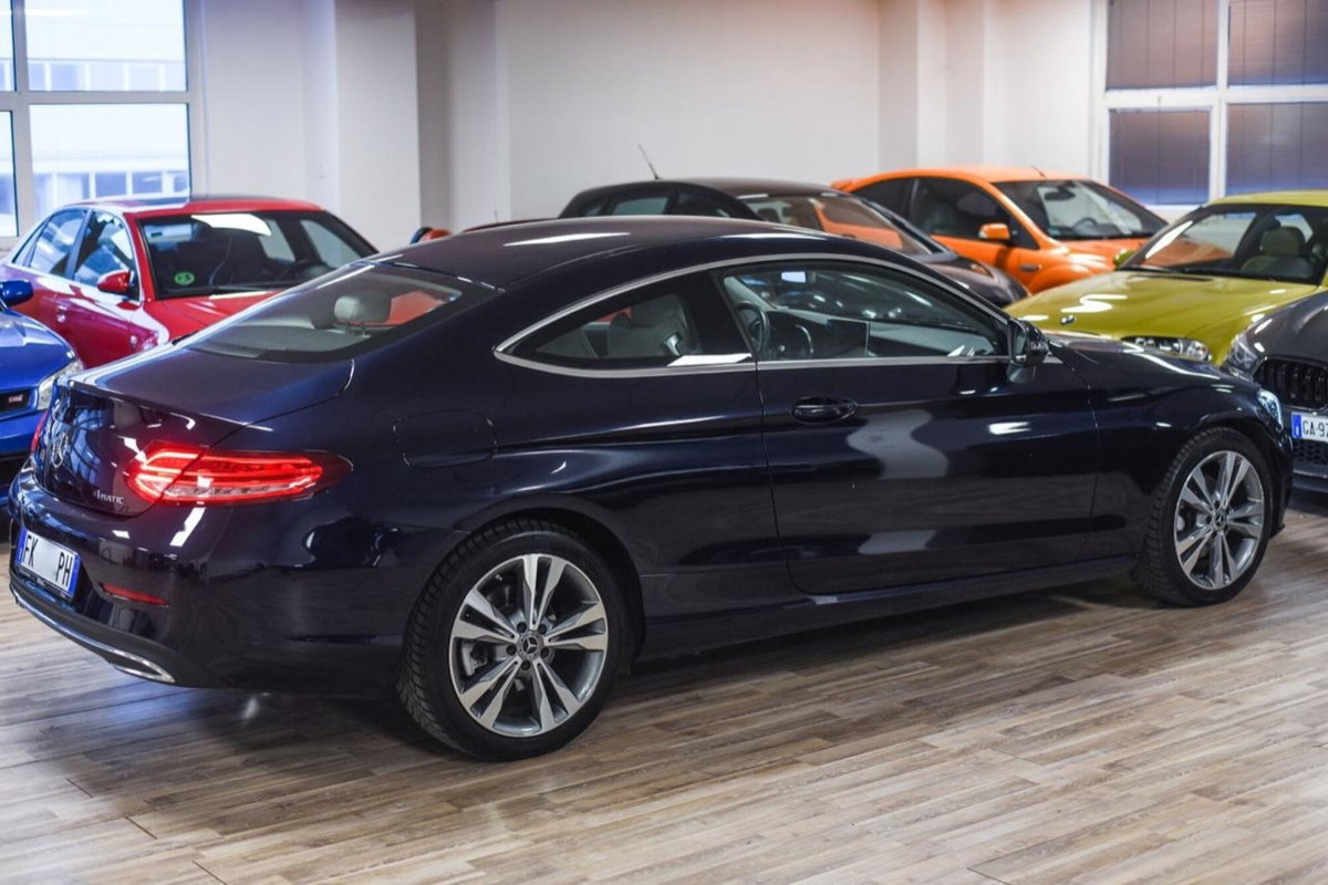 Mercedes-Benz Classe C 220 d 4Matic Auto Sport (5)