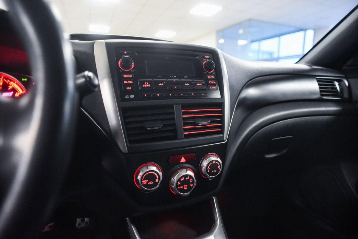 Subaru WRX STI 2.5 5p. (12)