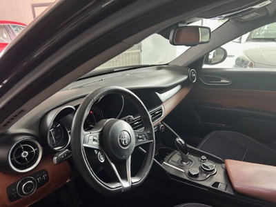 Alfa Romeo Giulia 2.2 Turbodiesel 180 CV AT8 Super (10)