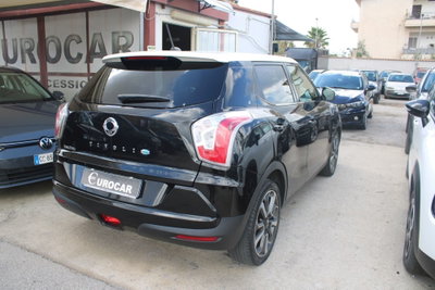 Ssangyong Tivoli 1.6d 2WD Go (4)