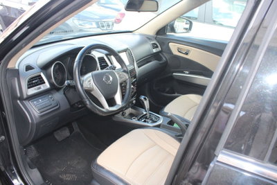Ssangyong Tivoli 1.6d 2WD Go (7)