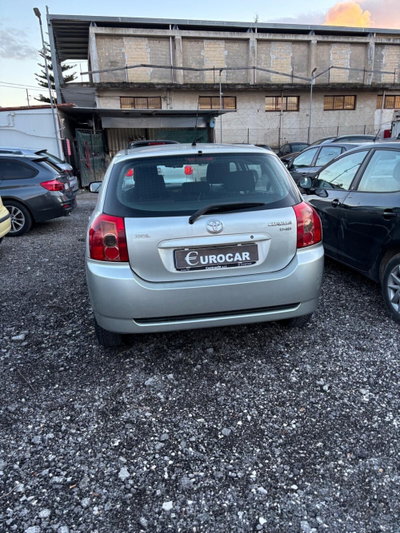 Toyota Corolla 1.D-4D M-MT 5 porte ESP (14)