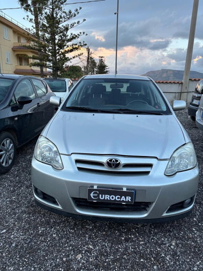 Toyota Corolla 1.D-4D M-MT 5 porte ESP (3)