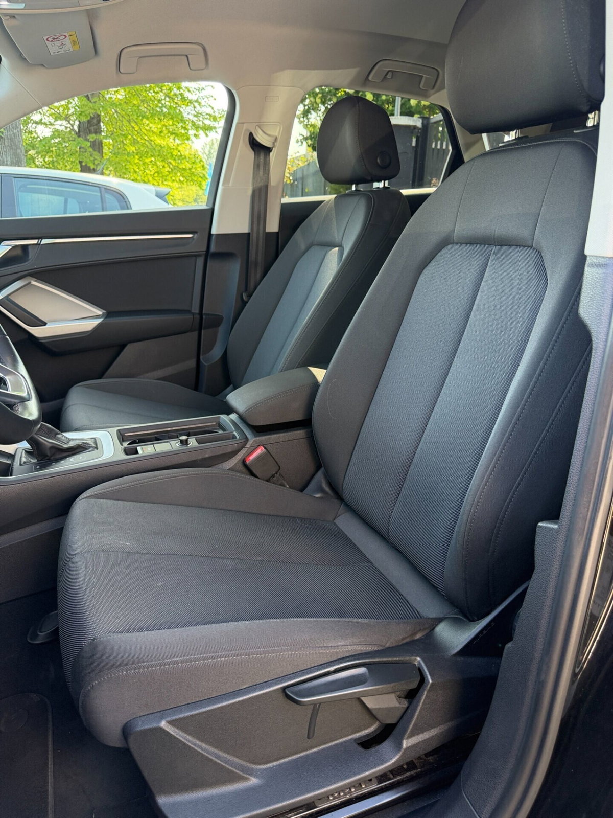 Audi Q3 Sportback 40 TDI quattro S tronic S line edition (9)