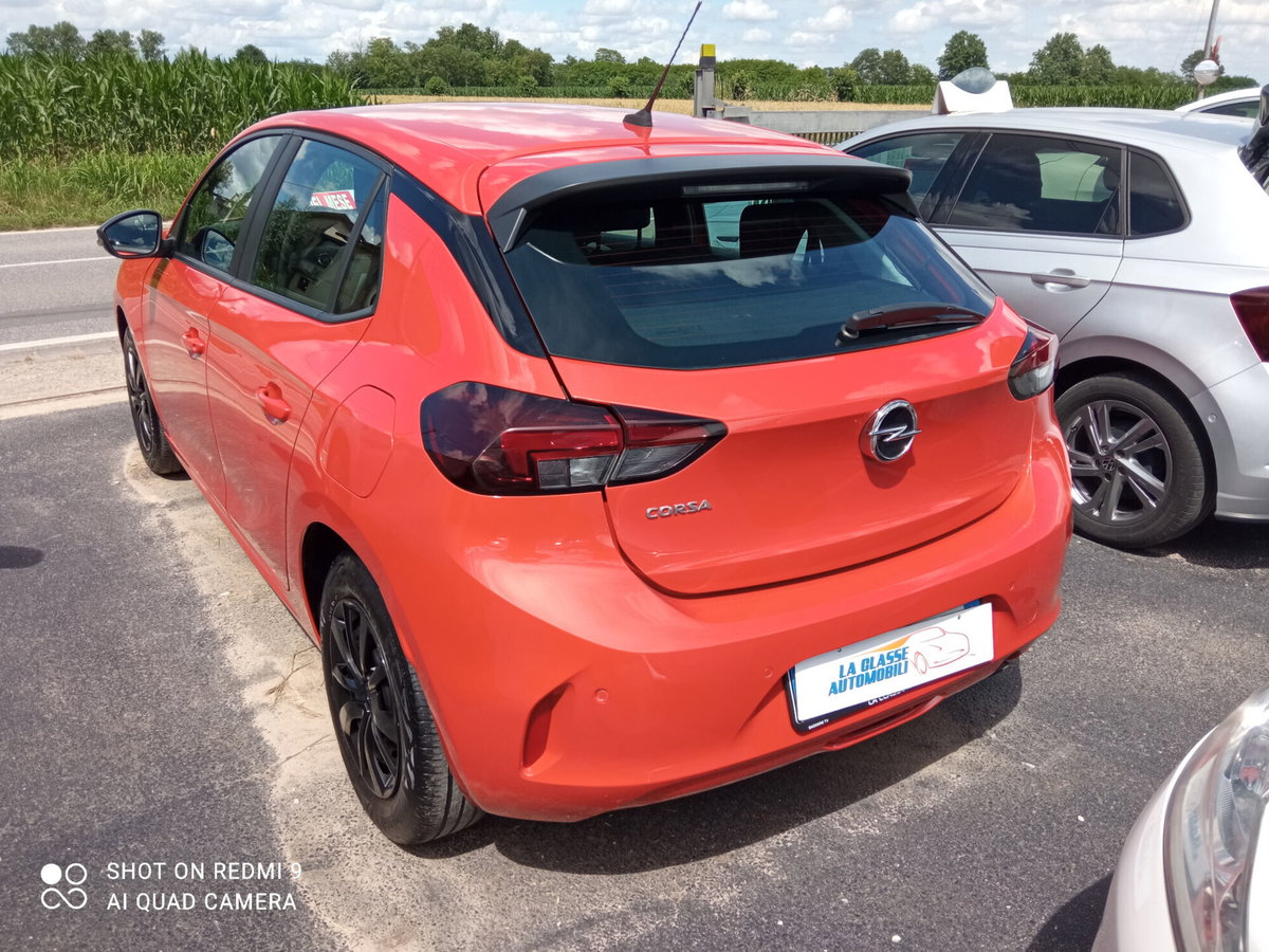 Opel Corsa 1.2 Edition (8)
