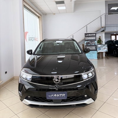 Opel Grandland 1.5 diesel Ecotec aut. Ultimate (2)