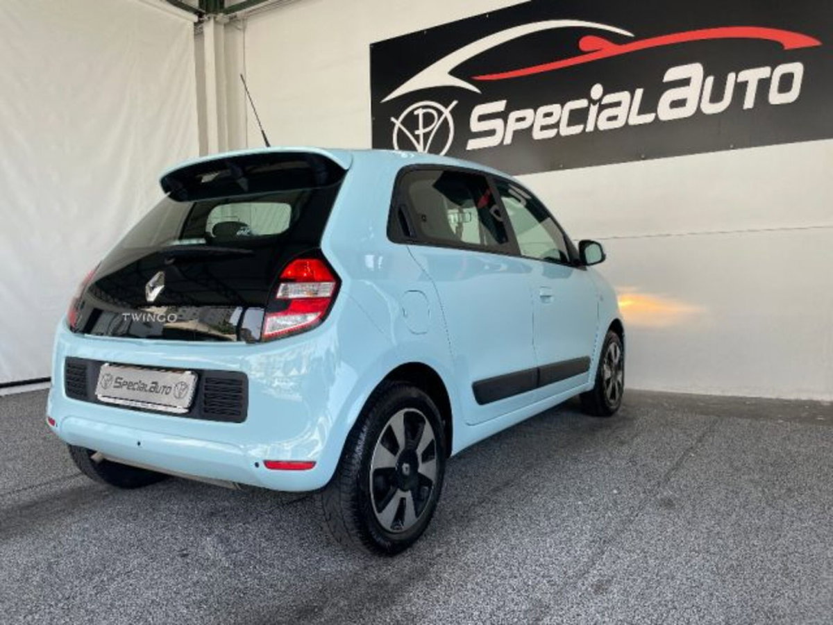 Renault Twingo 1.0 SCe Live (10)