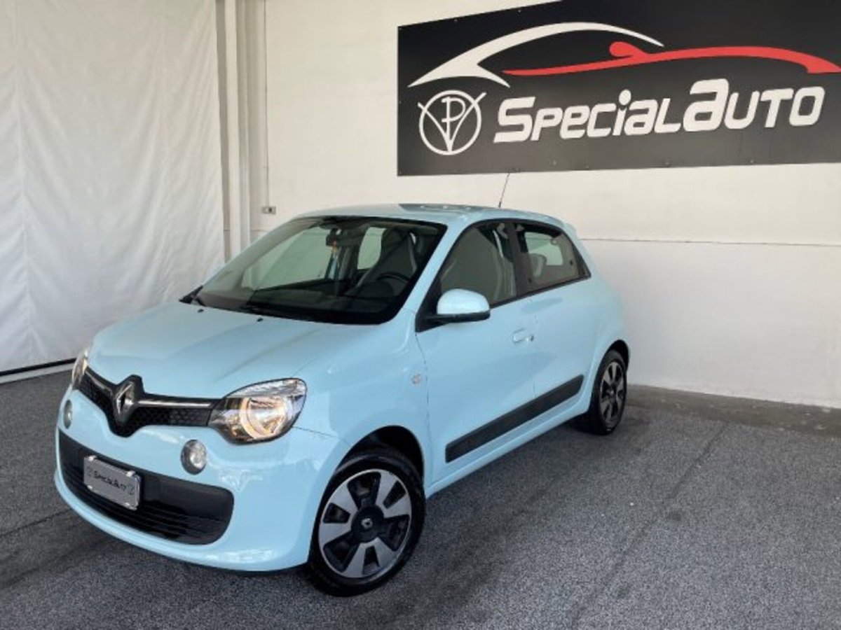 Renault Twingo 1.0 SCe Live (12)