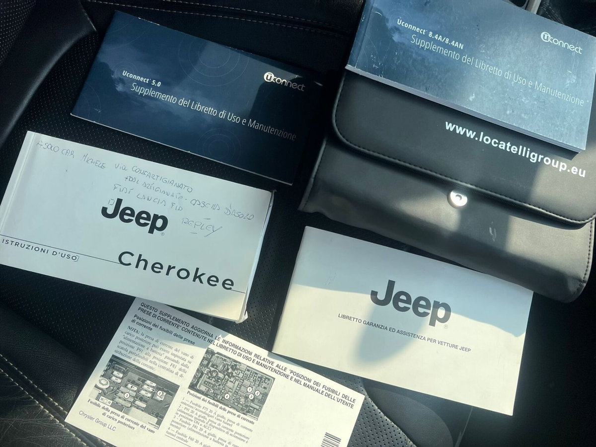 Jeep Cherokee 2.2 Mjt II 4WD Active Drive I Limited (15)
