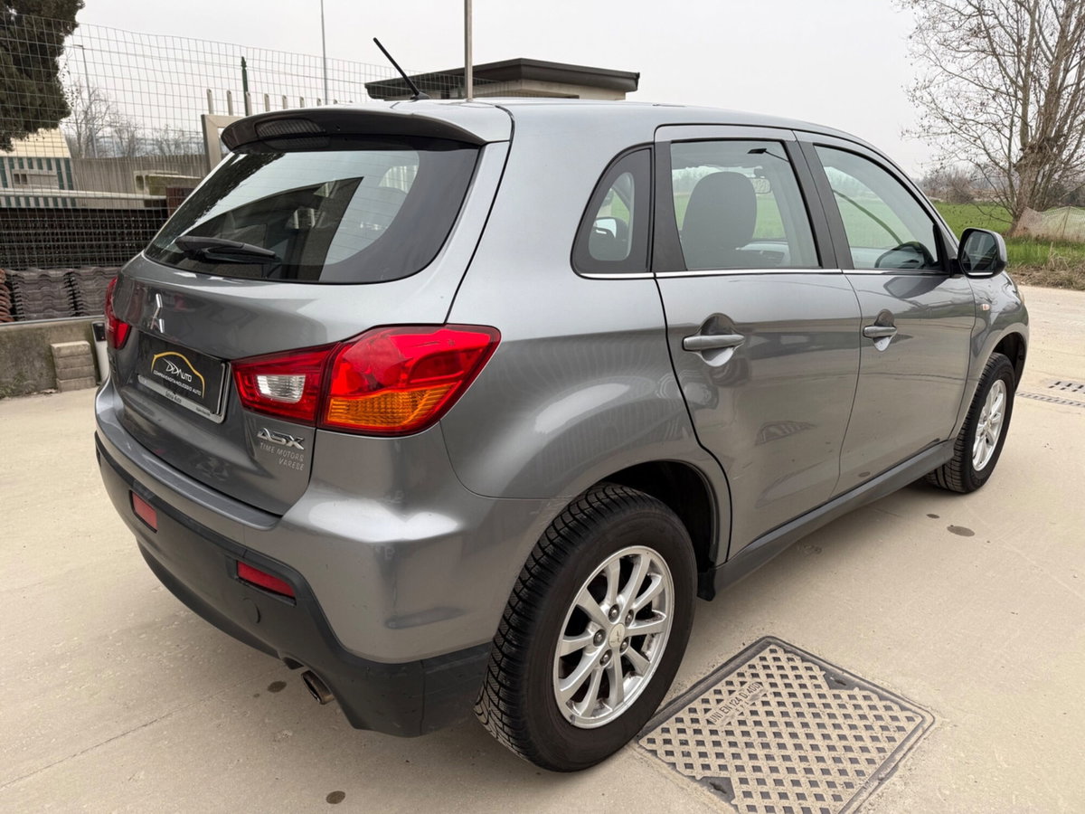 Mitsubishi ASX 1.6 2WD Intense ClearTec Panoramic (4)