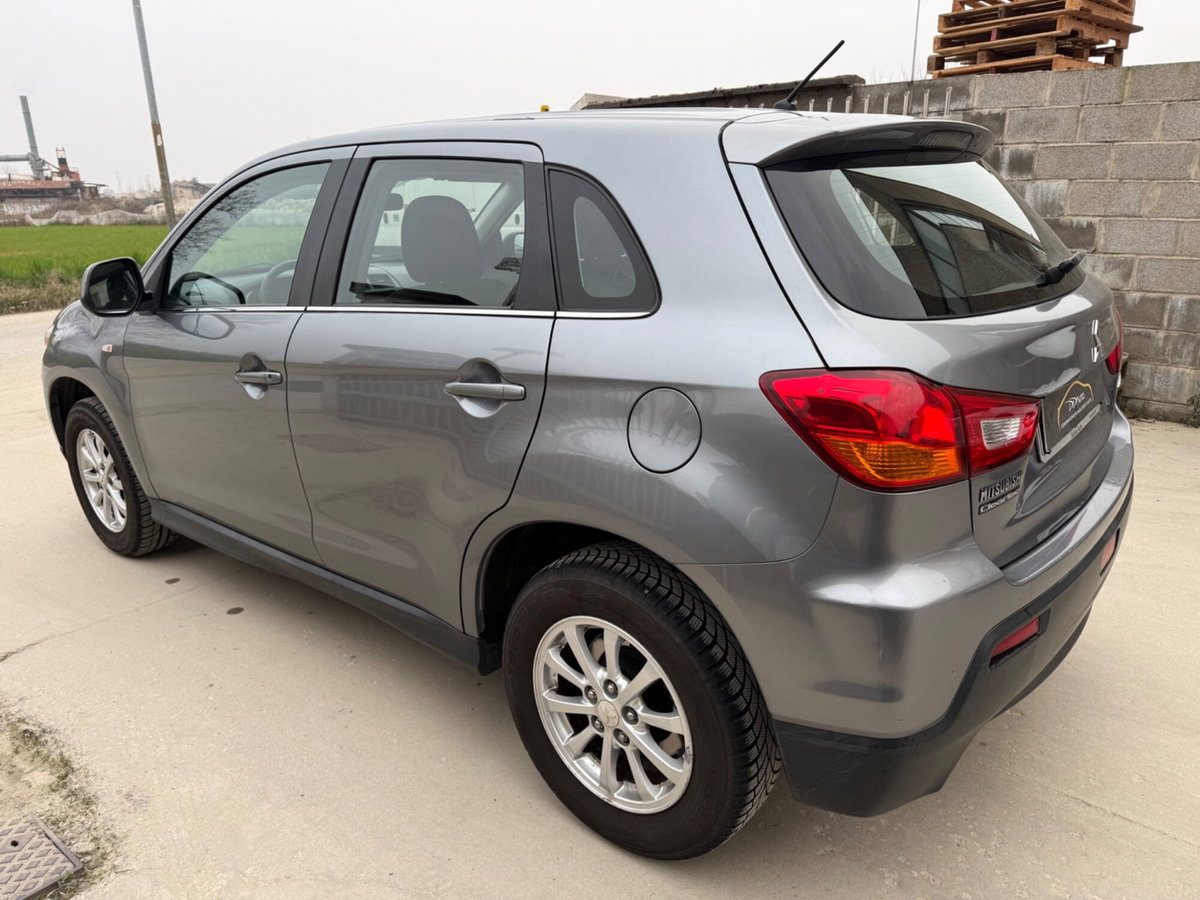 Mitsubishi ASX 1.6 2WD Intense ClearTec Panoramic (5)