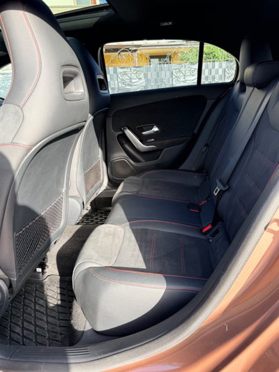 Mercedes-Benz Classe A 200 d Automatic Premium (12)