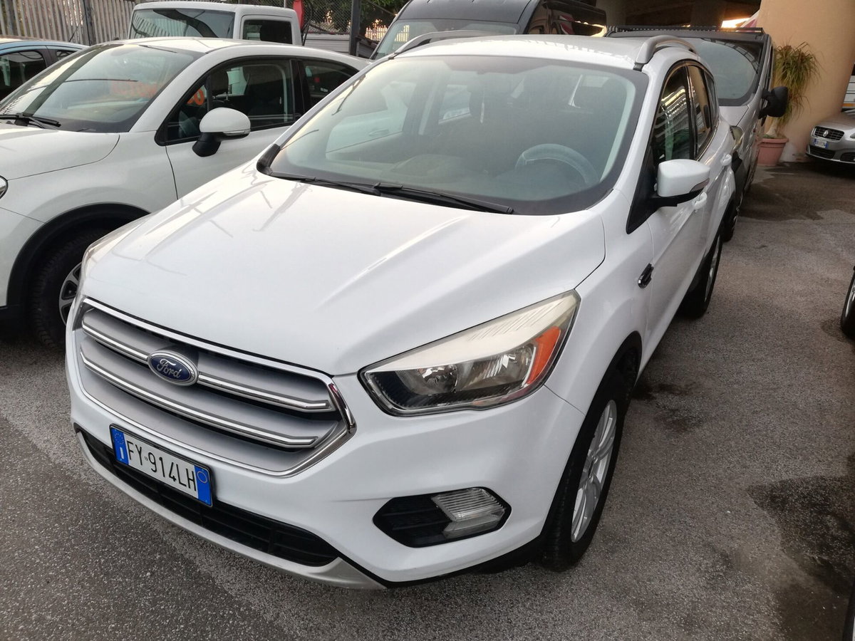 Ford Kuga 2.0 TDCI 120 CV S&S 2WD Titanium