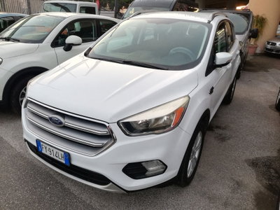 Ford Kuga 2.0 TDCI 120 CV S&S 2WD Powershift Titanium usata