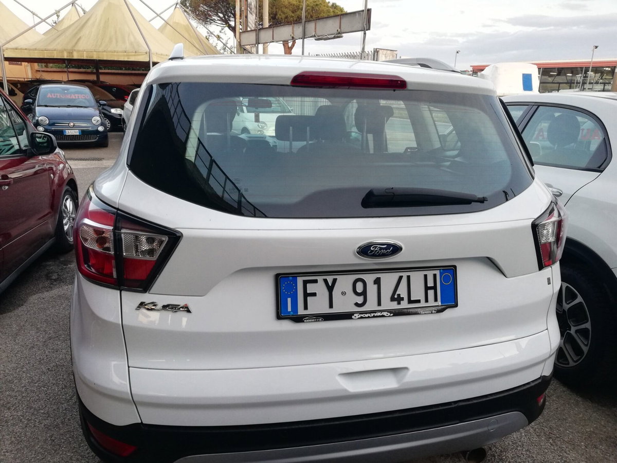 Ford Kuga 2.0 TDCI 120 CV S&S 2WD Titanium (4)