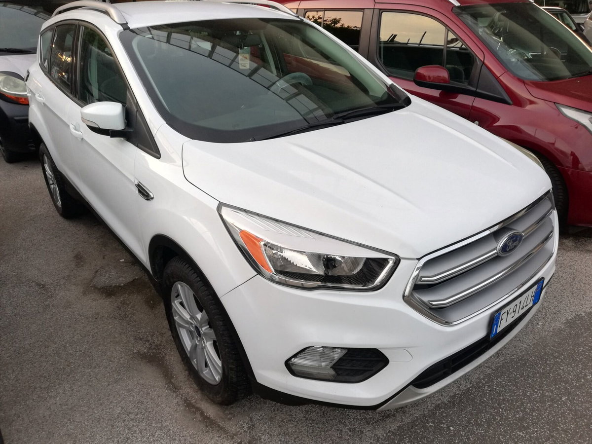 Ford Kuga 2.0 TDCI 120 CV S&S 2WD Titanium (6)