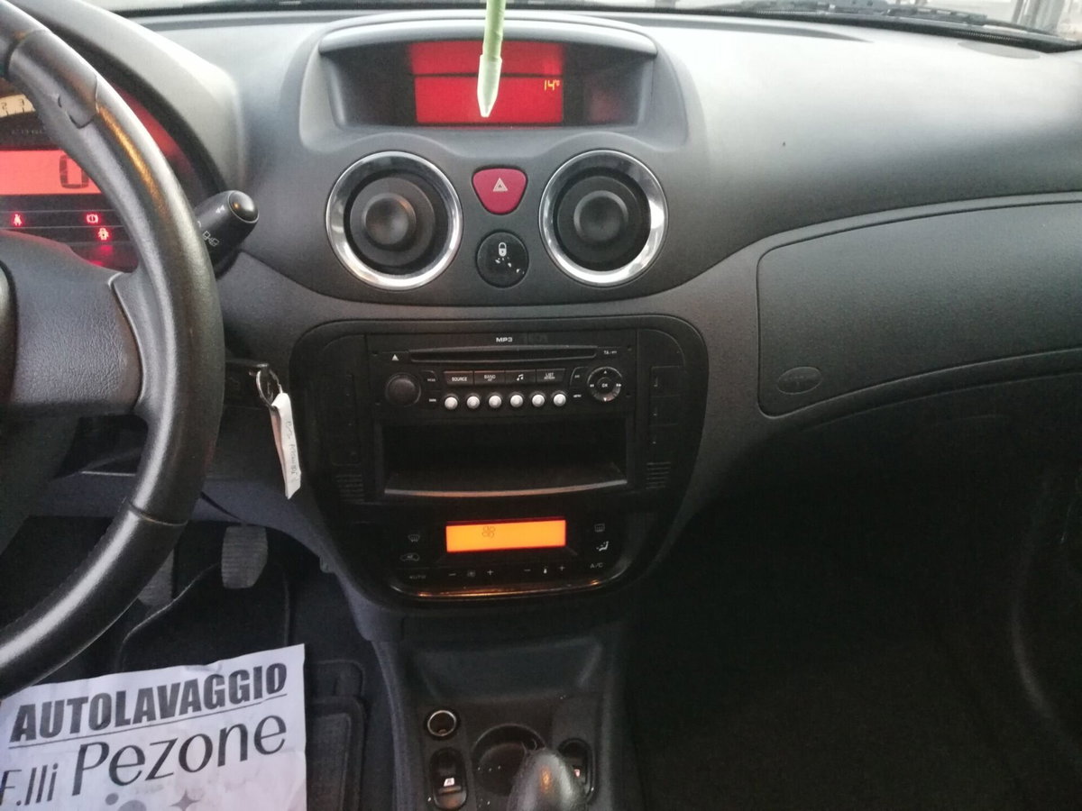 Citroen C3 1.4 Exclusive (10)