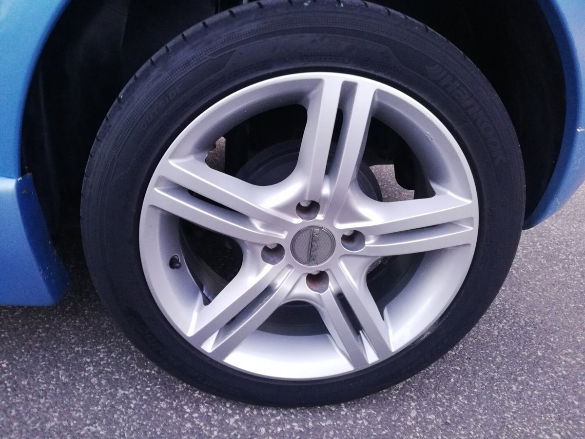 Citroen C3 1.4 Exclusive (14)