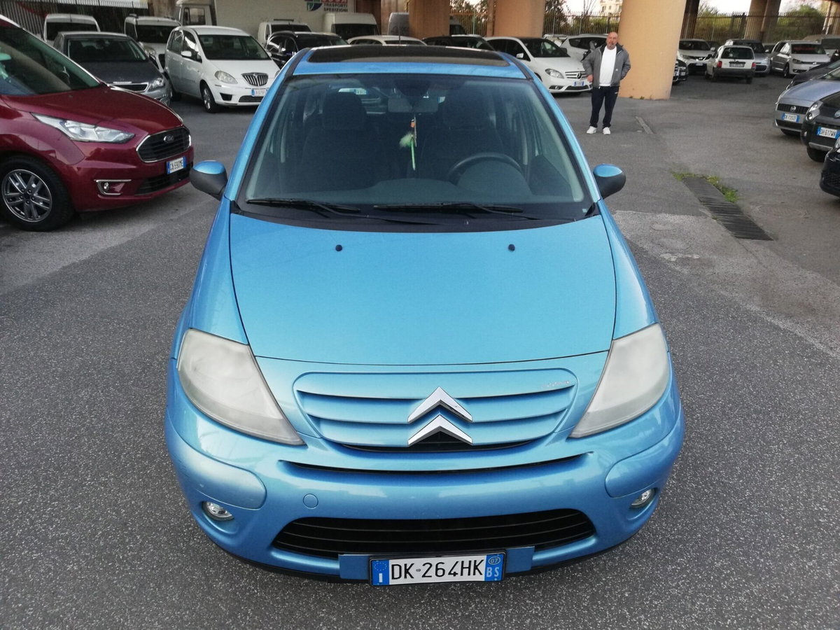 Citroen C3 1.4 Exclusive (2)