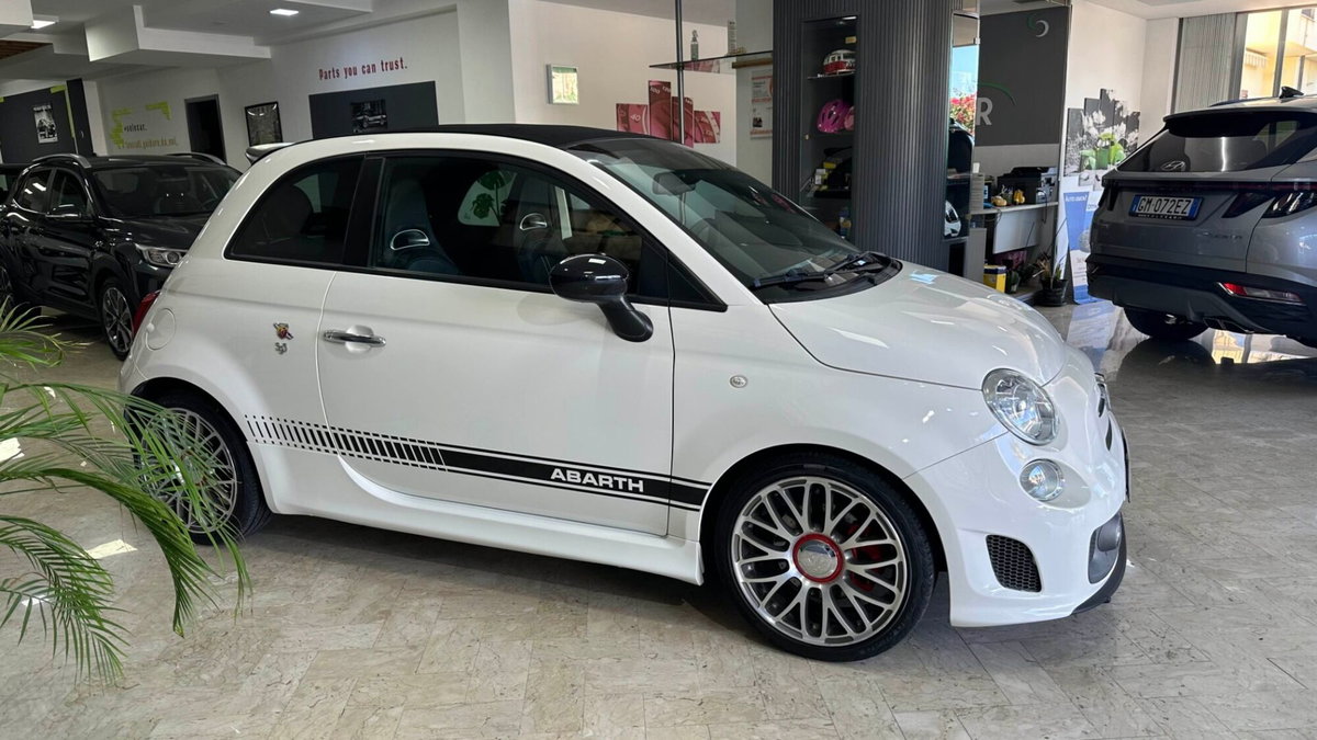Abarth 595 Cabrio 595 C 1.4 Turbo T-Jet 160 CV Turismo (5)