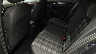 Volkswagen Golf GTD 2.0 TDI 5p. BlueMotion Technology (16)