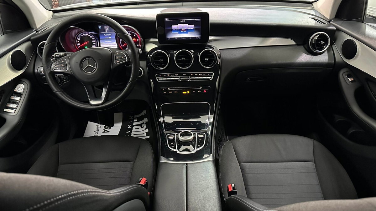 Mercedes-Benz GLC SUV 220 d 4Matic Sport (10)
