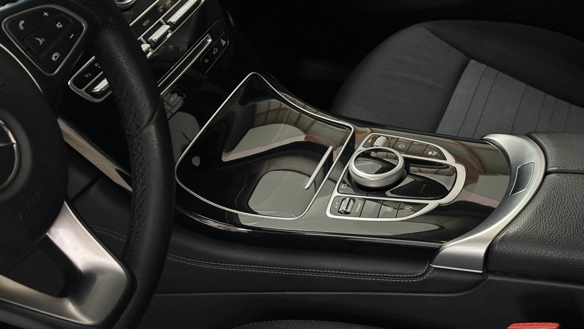 Mercedes-Benz GLC SUV 220 d 4Matic Sport (16)