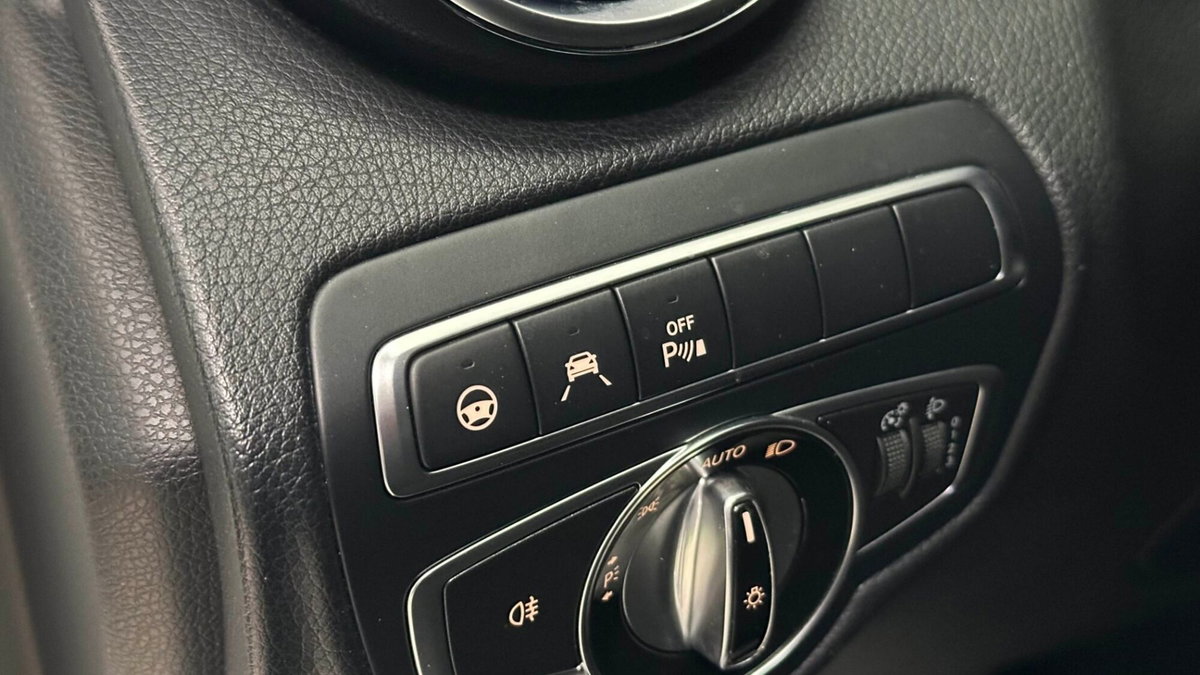 Mercedes-Benz GLC SUV 220 d 4Matic Sport (17)