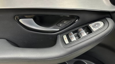 Mercedes-Benz GLC SUV 220 d 4Matic Sport (19)