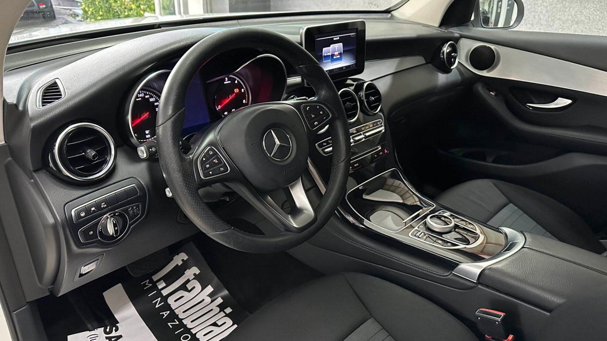 Mercedes-Benz GLC SUV 220 d 4Matic Sport (8)