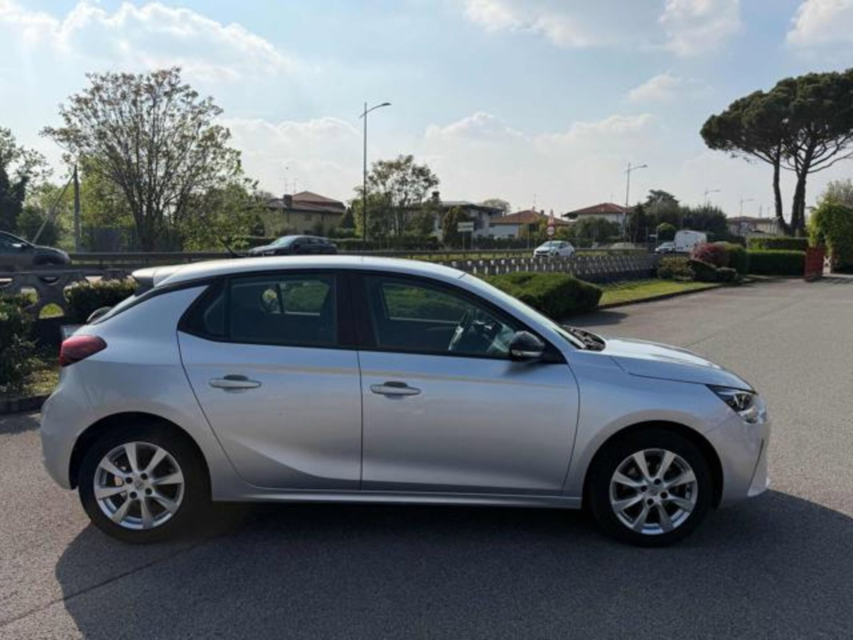Opel Corsa 1.2 Elegance (4)