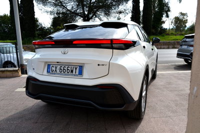 Toyota Toyota C-HR 1.8 hv Lounge fwd e-cvt (19)