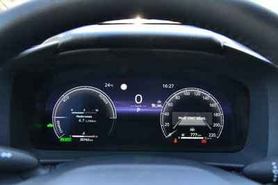 Toyota Toyota C-HR 1.8 hv Lounge fwd e-cvt (11)