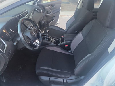 Nissan Qashqai 1.5 dCi Visia (12)