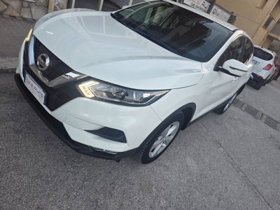 Nissan Qashqai 1.5 dCi Visia (5)