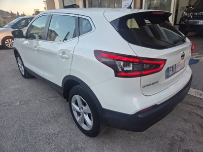 Nissan Qashqai 1.5 dCi Visia (7)