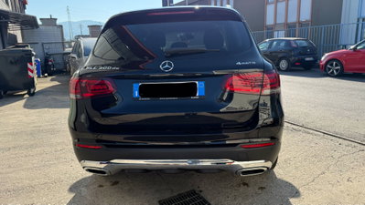 Mercedes-Benz GLC SUV 300 de 4Matic Plug-in hybrid Premium Plus (5)