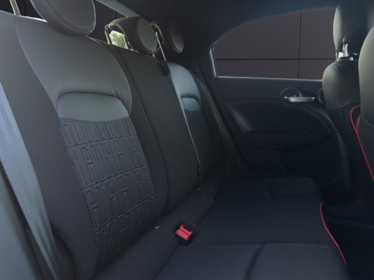 Fiat 500X 1.5 T4 Hybrid 130 CV DCT Red Dolcevita (19)