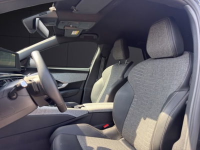 Peugeot 3008 1.2 hybrid Allure Business 145cv e-dcs6 (9)
