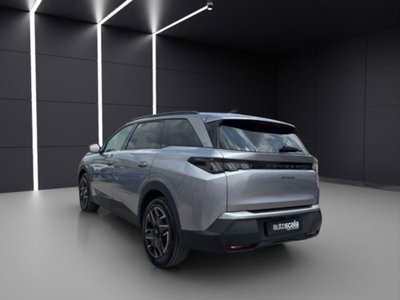 Peugeot 5008 1.2 hybrid 48V Allure Pack 136cv e-dcs 6 (3)