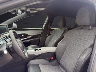 Peugeot 5008 1.2 hybrid 48V Allure Pack 136cv e-dcs 6 (9)