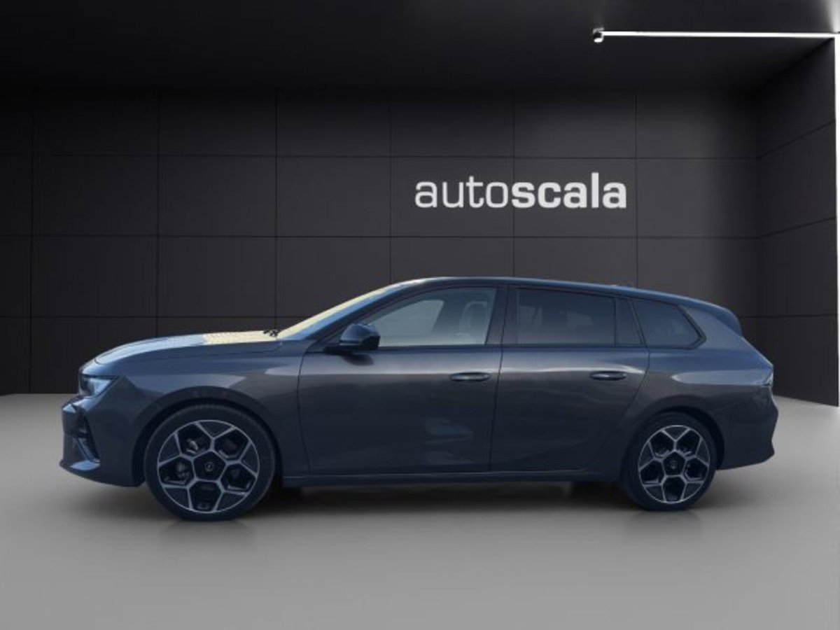 Opel Astra Station Wagon 1.5 Turbo Diesel 130 CV Sports GS Line (2)