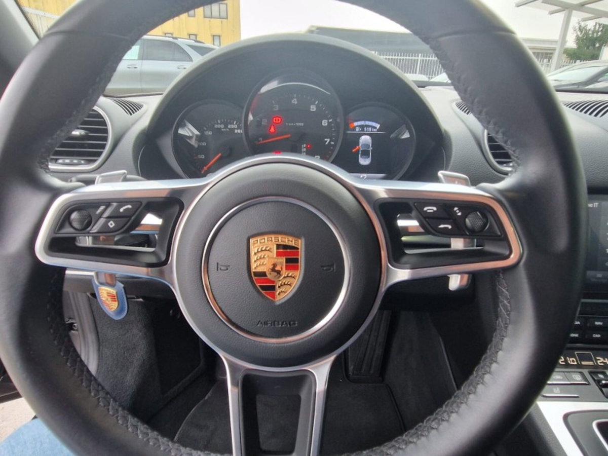 Porsche 718 Boxster  Boxster 2.0 300cv (14)