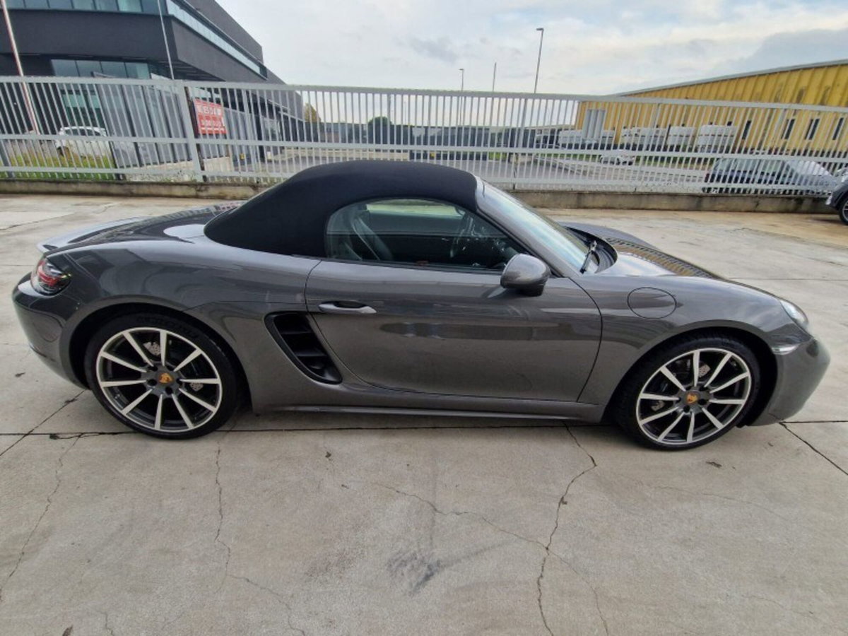 Porsche 718 Boxster  Boxster 2.0 300cv (6)