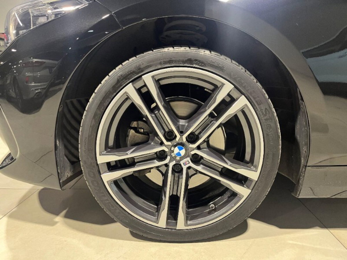 BMW Serie 1 5p. 118i 5p. Msport (15)