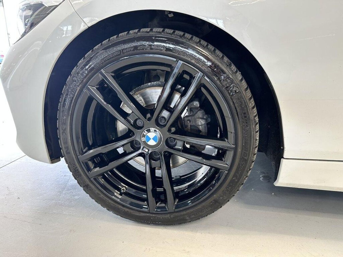 BMW Serie 1 5p. 120d 5p. Msport (5)