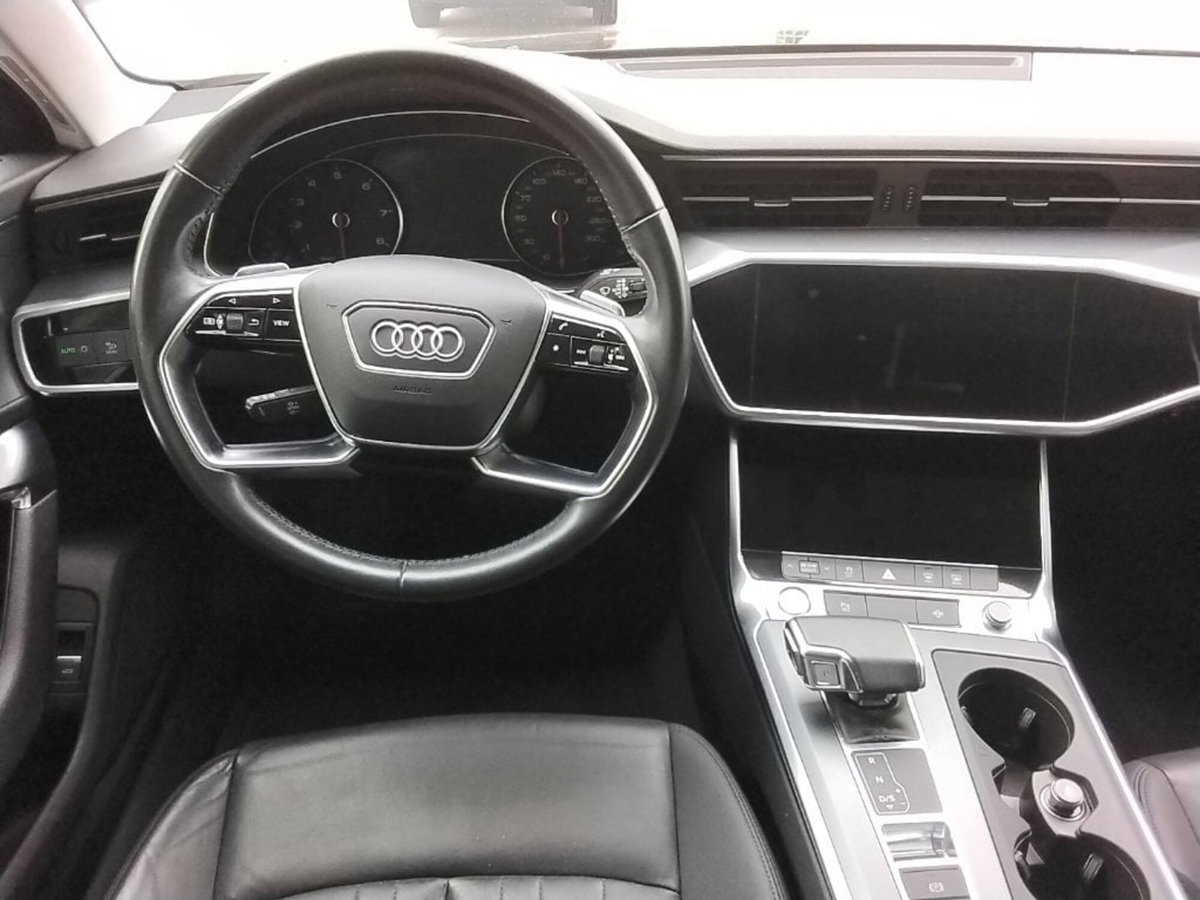 Audi A6 Avant 45 2.0 TFSI quattro ultra S tronic Business (7)
