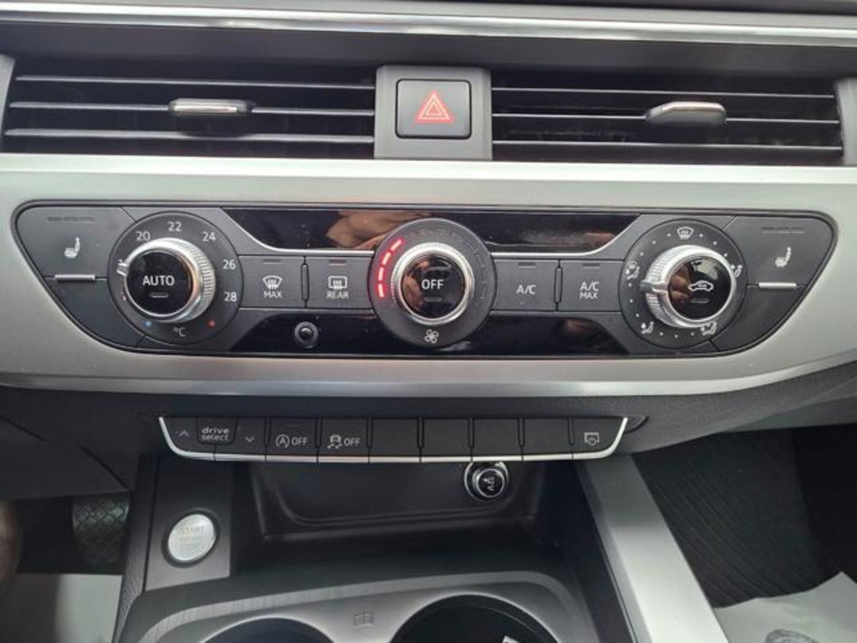 Audi A4 Avant 2.0 TFSI g-tron (18)